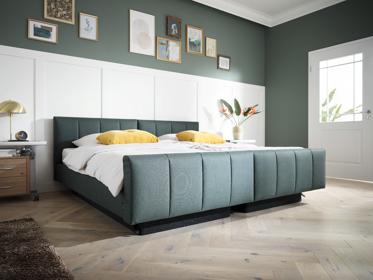 Pflegebett "Libra deluxe", komplett gepolstert, Liegefläche 180 x 200 cm, Partnerbett, Inkontinenzstoff, Vario Safe