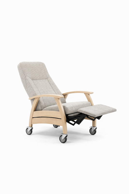 Ruhesessel "Bonn" mit Rollen, manuell verstellbar, Sichtholzgestell Buche massiv, passend zu Pfleiderer R20021 Lindberg Eiche gebeizt, Bezug: Delius Malta X 1007